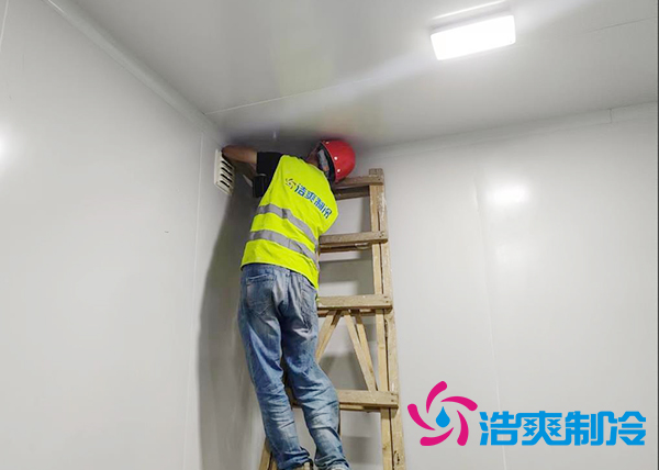 建設(shè)一個(gè)恒溫冷庫造價(jià)大概多少錢？-浩爽制冷